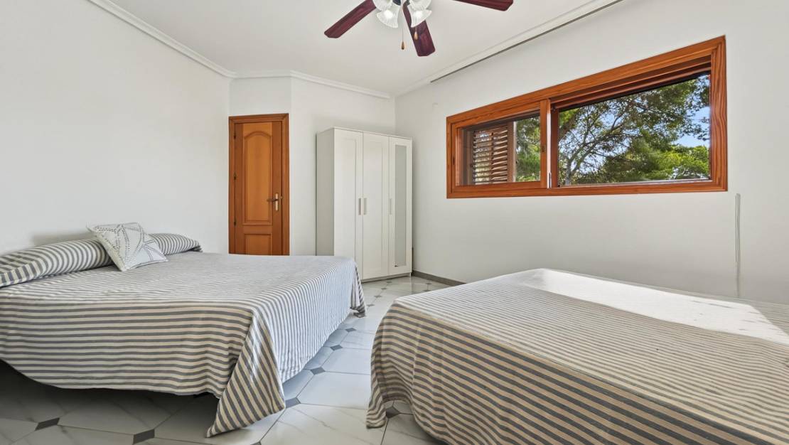 Sale - Villa - Orihuela - Campoamor