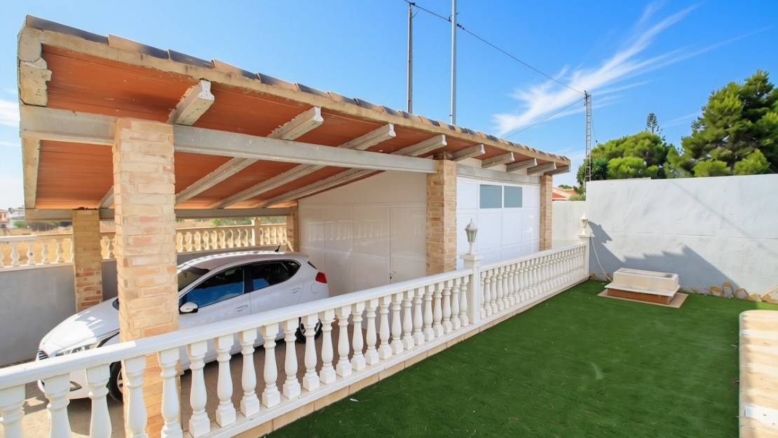 Sale - Villa - Orihuela - Campoamor