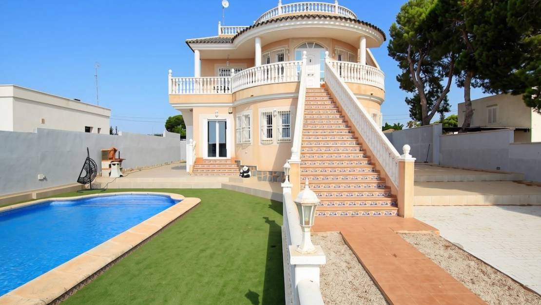 Sale - Villa - Orihuela - Campoamor