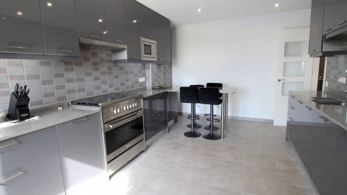 Sale - Villa - Orihuela - Campoamor