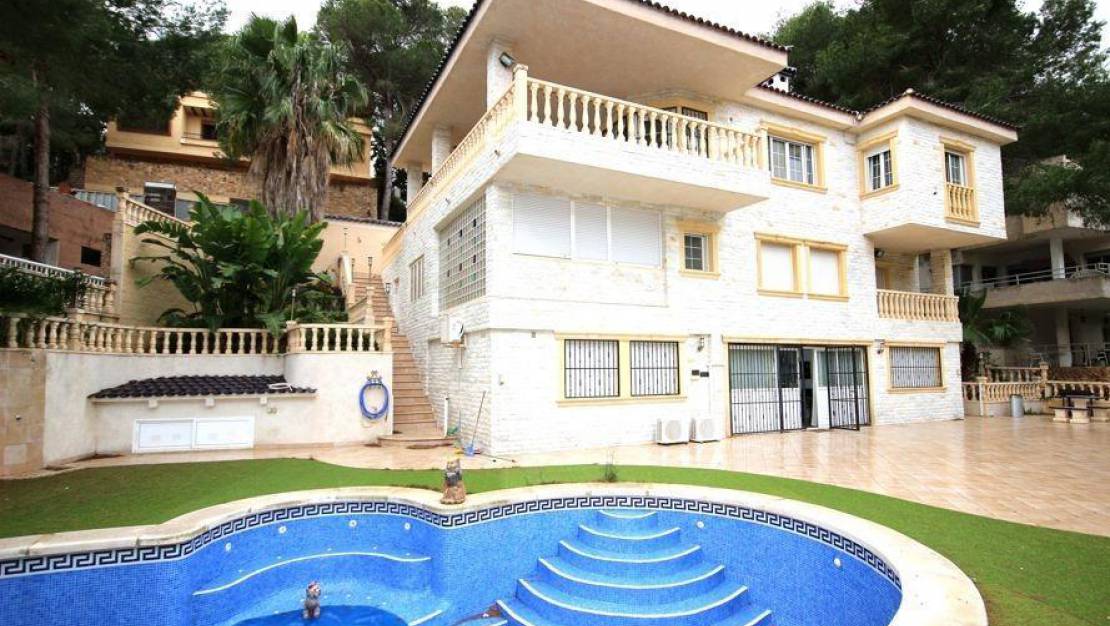 Sale - Villa - Orihuela Costa - Altos de Campoamor