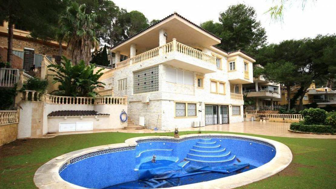 Sale - Villa - Orihuela Costa - Altos de Campoamor