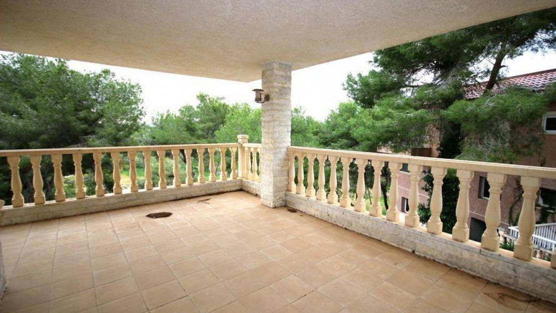 Sale - Villa - Orihuela Costa - Altos de Campoamor