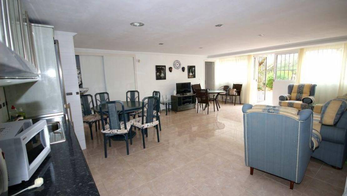 Sale - Villa - Orihuela Costa - Altos de Campoamor