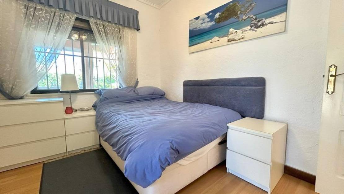 Sale - Villa - Orihuela Costa - Cabo Roig