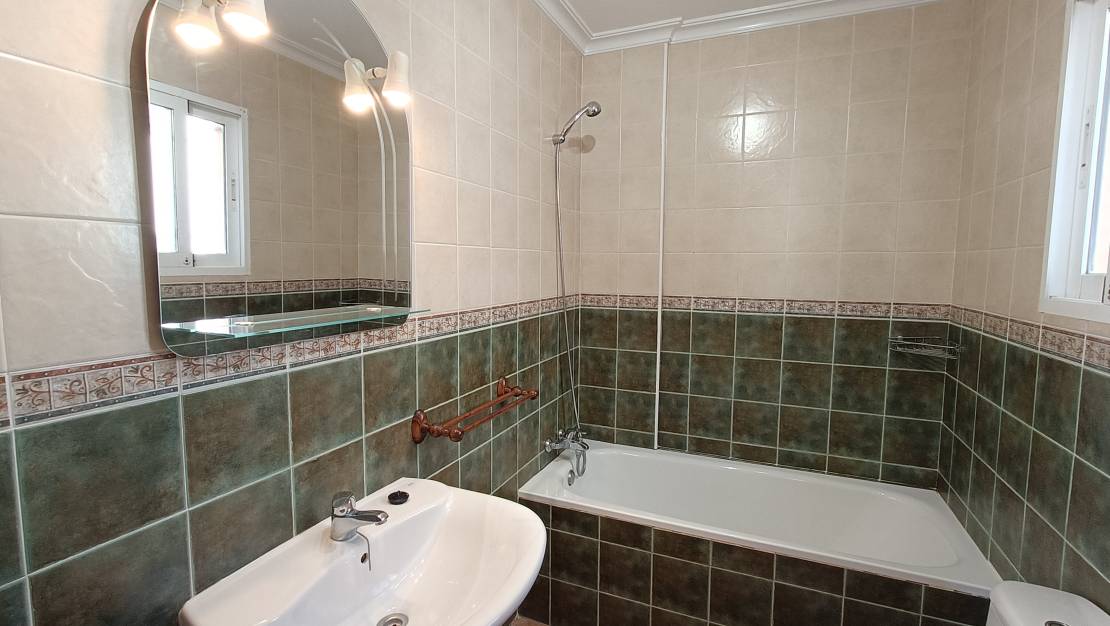 Sale - Villa - Orihuela Costa - Castillo de Don Juan