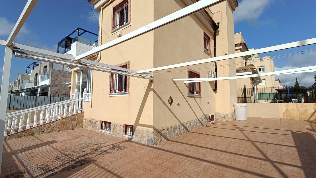 Sale - Villa - Orihuela Costa - Castillo de Don Juan