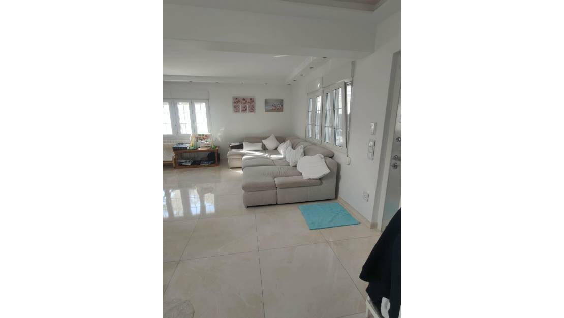 Sale - Villa - Orihuela Costa - La Zenia