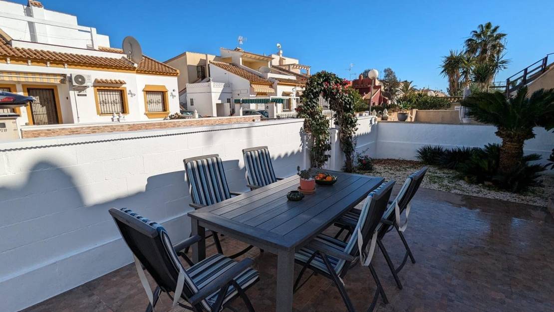 Sale - Villa - Orihuela Costa - Las Mimosas