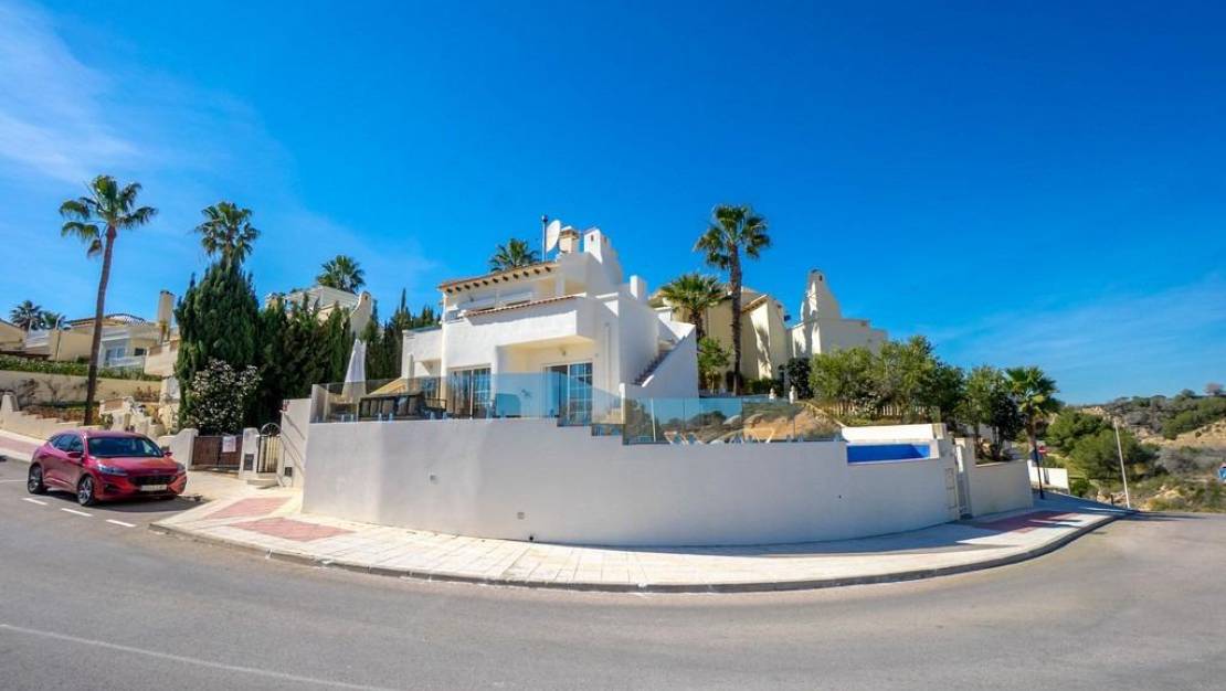 Sale - Villa - Orihuela Costa - Las Ramblas