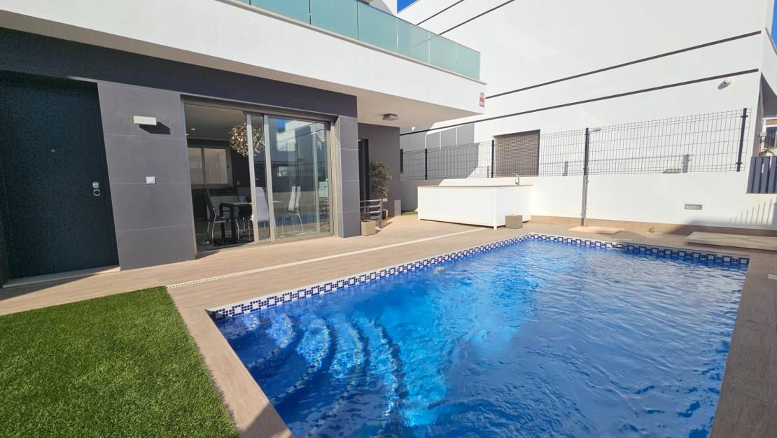 Sale - Villa - Orihuela Costa - Lomas de Cabo Roig-Los Dolses