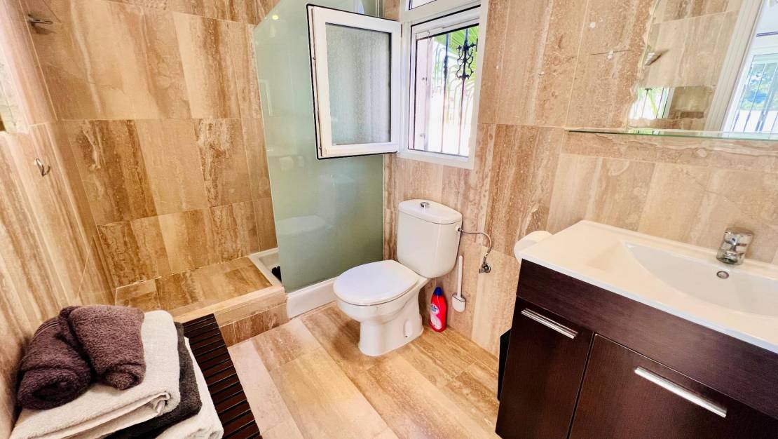 Sale - Villa - Orihuela Costa - Lomas de Campoamor-Las Ramblas