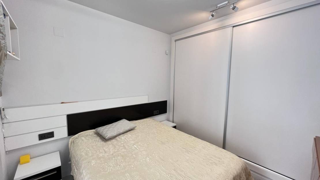 Sale - Villa - Orihuela Costa - Montezenia