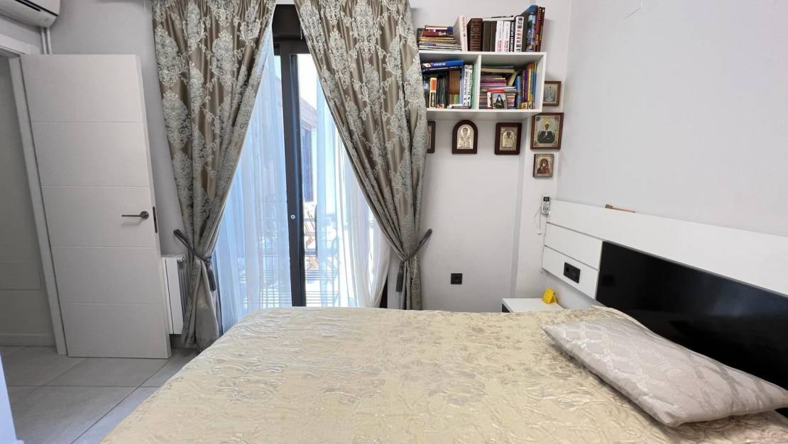Sale - Villa - Orihuela Costa - Montezenia
