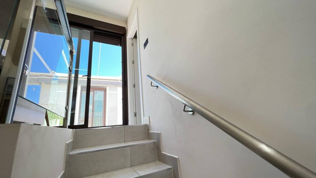 Sale - Villa - Orihuela Costa - Montezenia