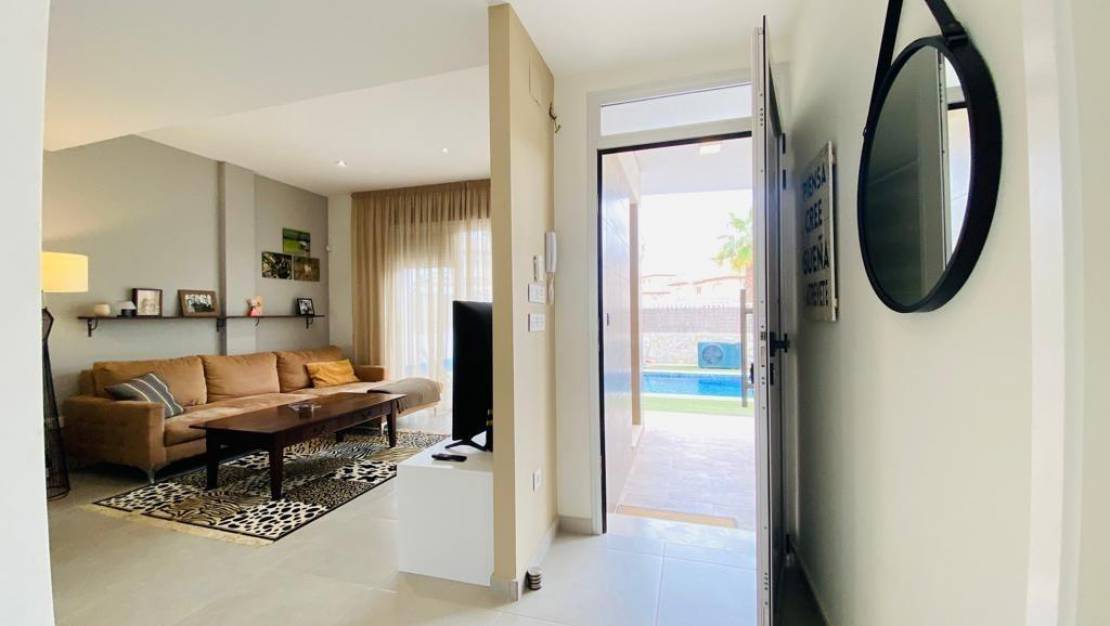 Sale - Villa - Orihuela Costa - Montezenia