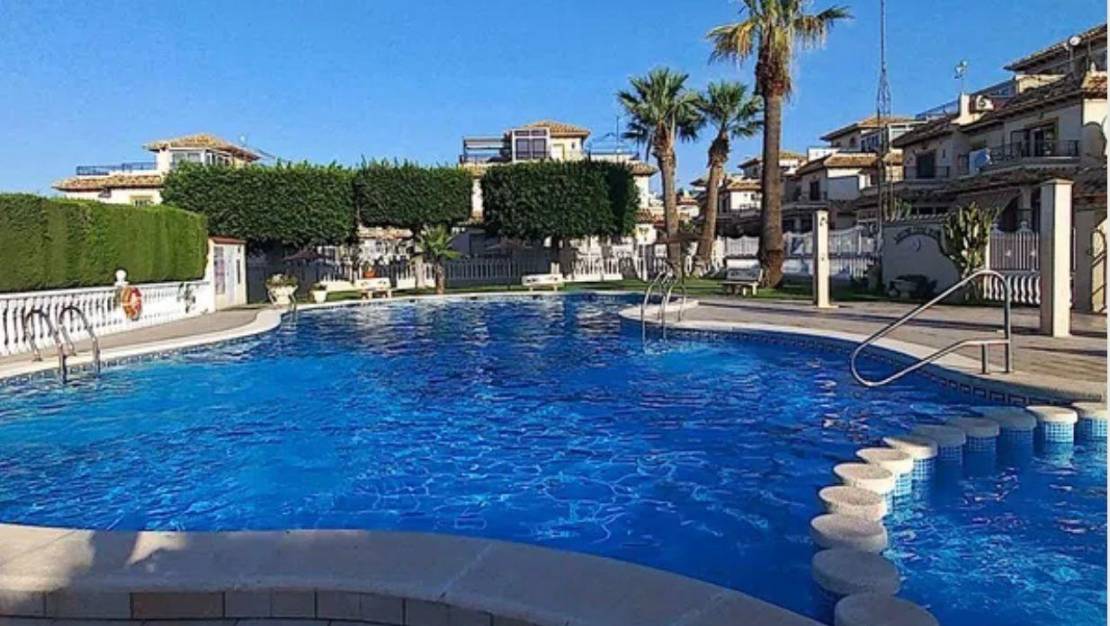 Sale - Villa - Orihuela Costa - Playa Flamenca