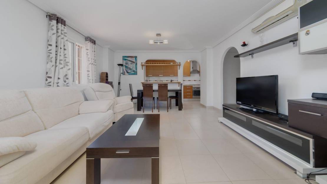 Sale - Villa - Orihuela Costa - Punta Prima