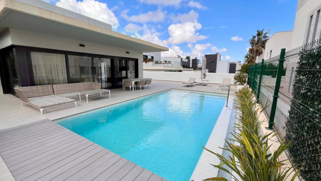 Sale - Villa - Orihuela - Dehesa de Campoamor