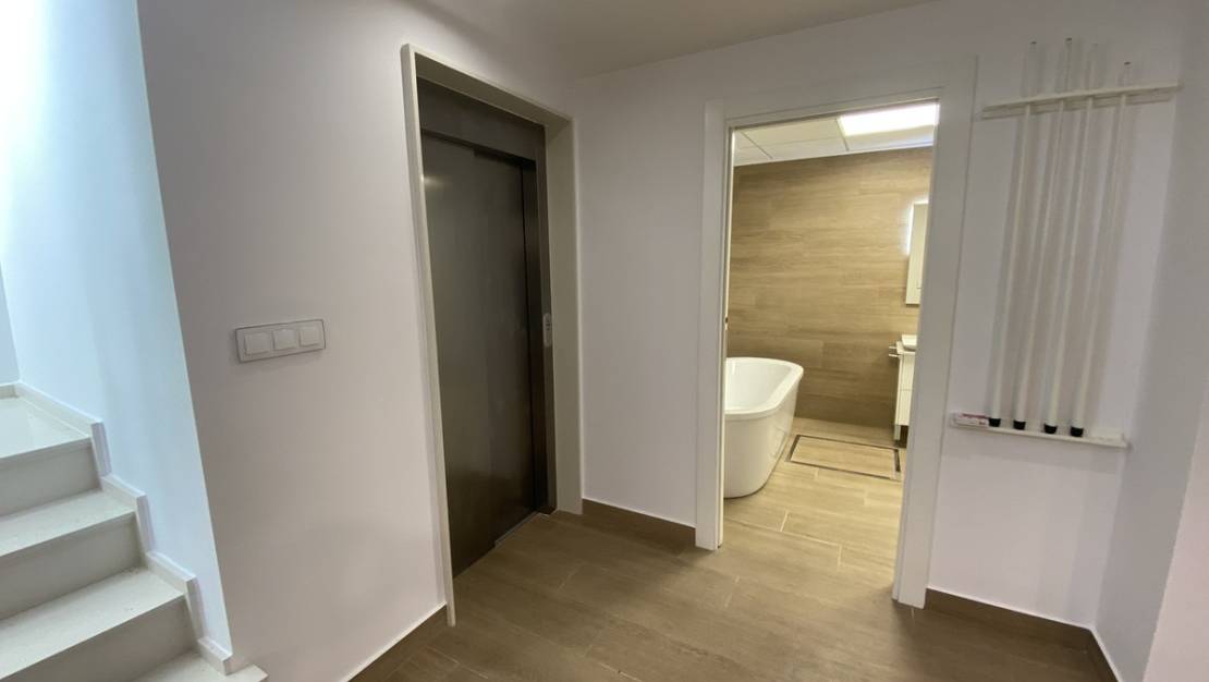 Sale - Villa - Orihuela - Dehesa de Campoamor