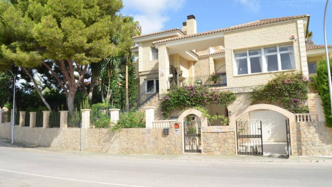 Sale - Villa - Orihuela - Dehesa de Campoamor
