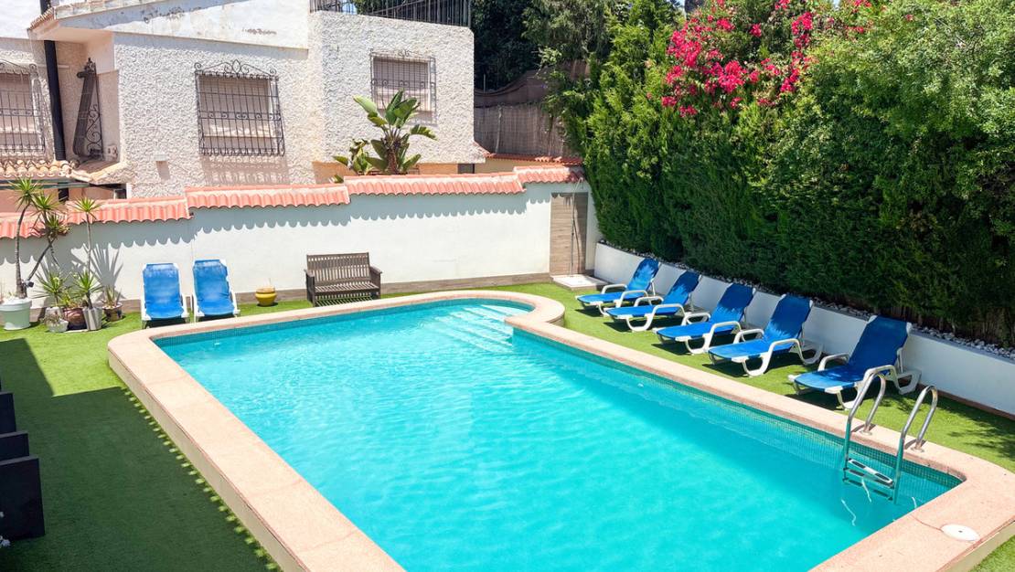 Sale - Villa - Orihuela - Dehesa de Campoamor
