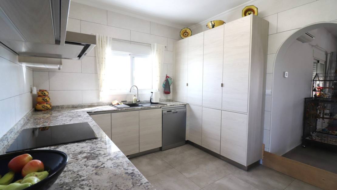 Sale - Villa - Orihuela - La Campaneta