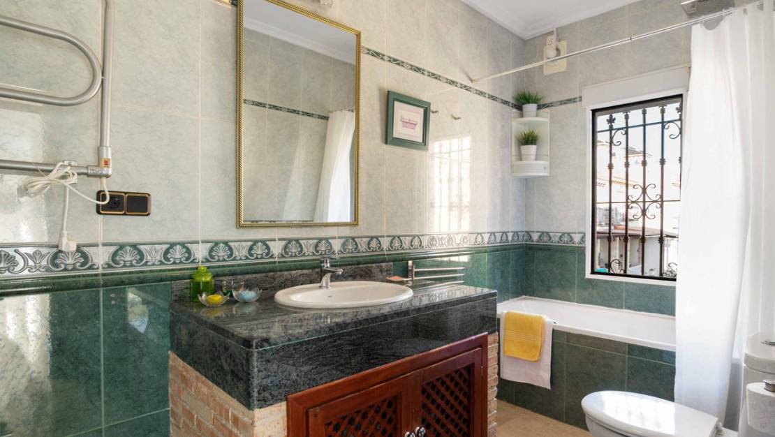 Sale - Villa - Orihuela - La Florida