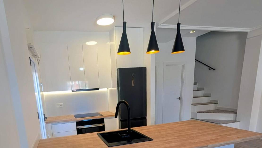 Sale - Villa - Orihuela - La Florida