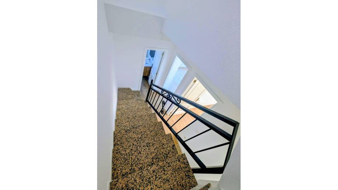 Sale - Villa - Orihuela - La Florida