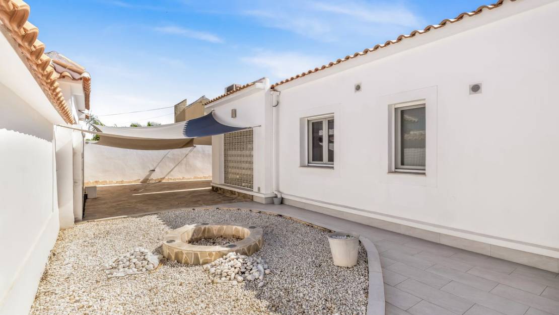 Sale - Villa - Orihuela - La Florida