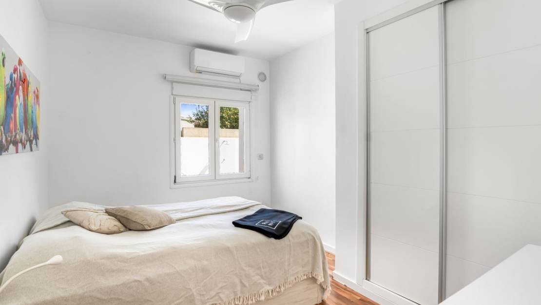 Sale - Villa - Orihuela - La Florida