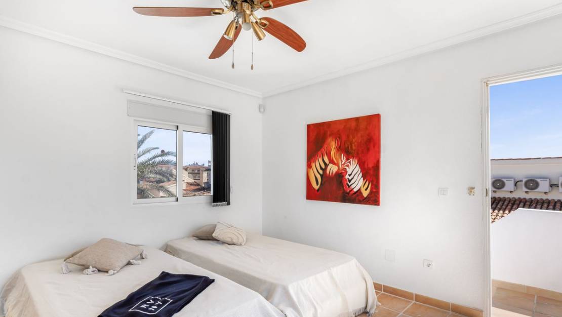 Sale - Villa - Orihuela - La Florida