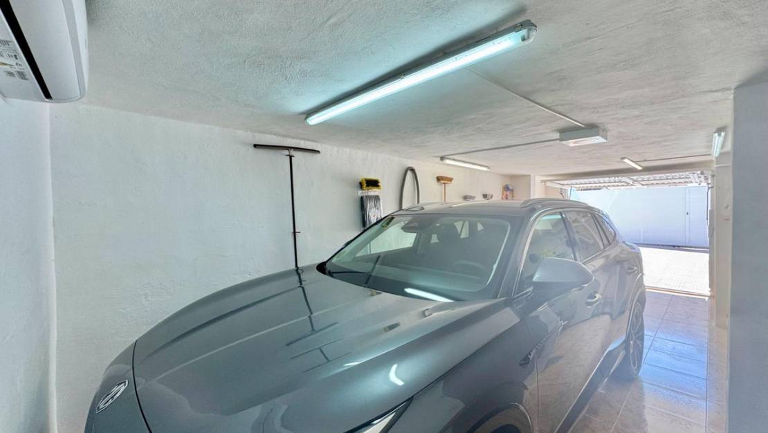 Sale - Villa - Orihuela - La Florida