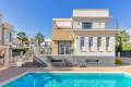 Sale - Villa - Orihuela - La Zenia