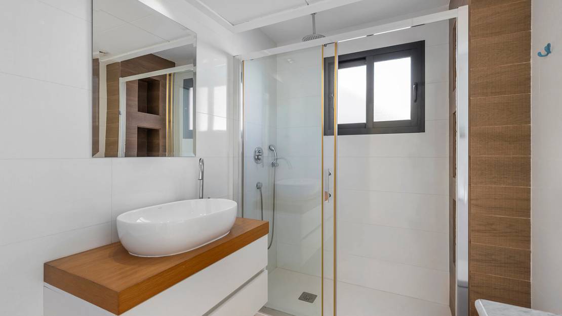 Sale - Villa - Orihuela - La Zenia