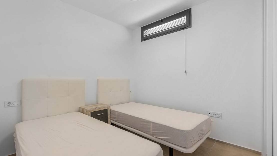 Sale - Villa - Orihuela - La Zenia