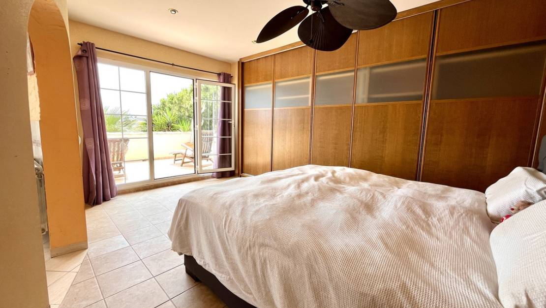 Sale - Villa - Orihuela - La Zenia