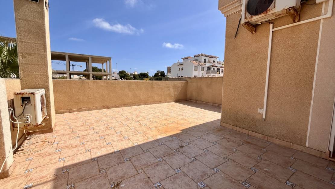 Sale - Villa - Orihuela - La Zenia