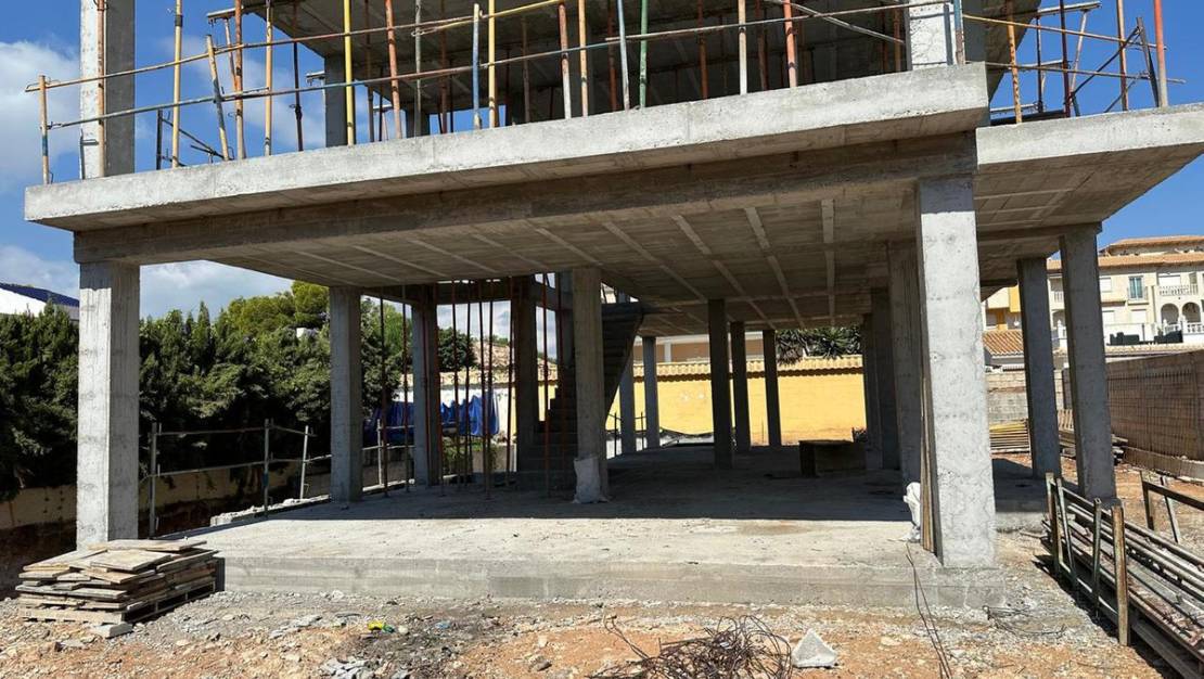 Sale - Villa - Orihuela - La Zenia