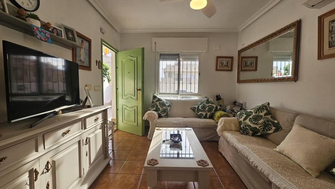 Sale - Villa - Orihuela - La Zenia