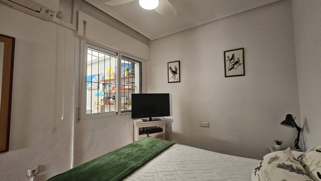 Sale - Villa - Orihuela - La Zenia