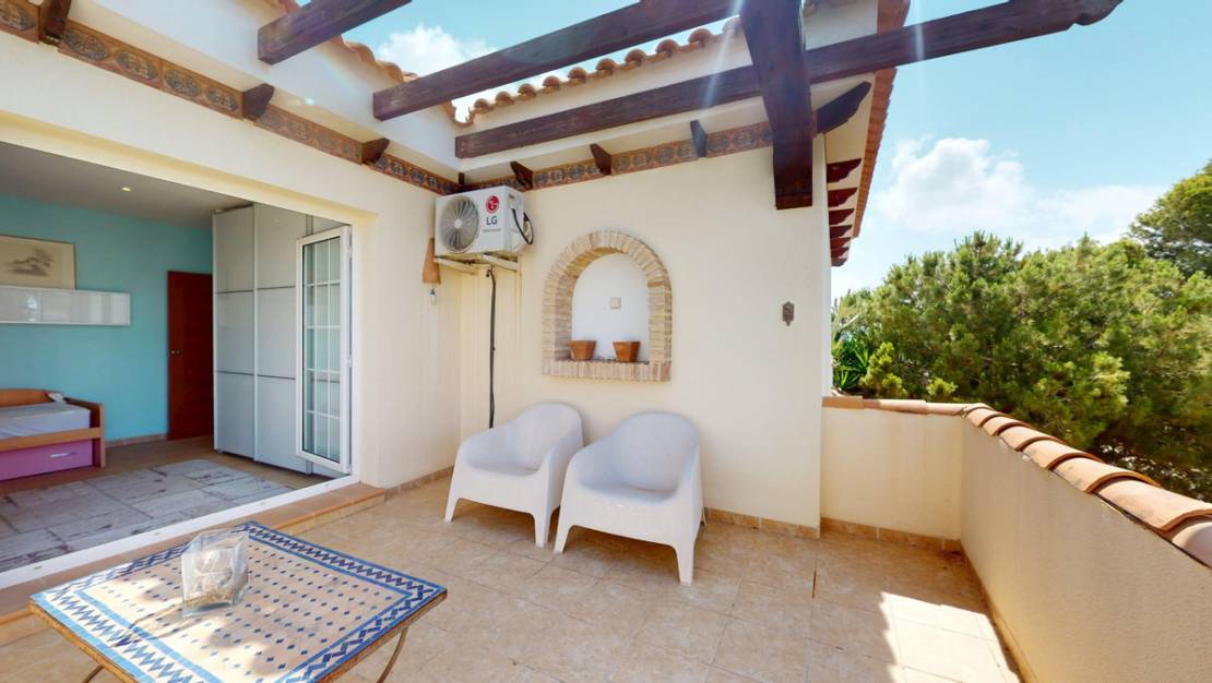Sale - Villa - Orihuela - La Zenia