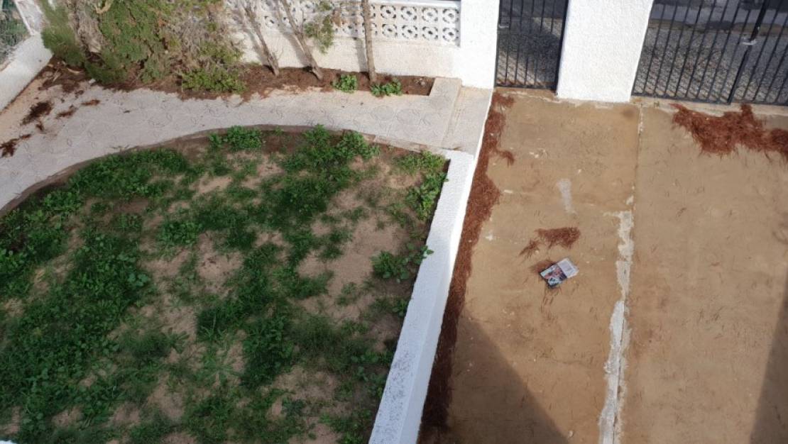 Sale - Villa - Orihuela - La Zenia