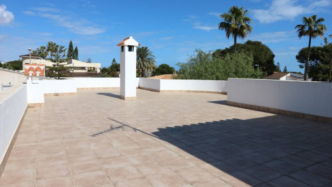 Sale - Villa - Orihuela - La Zenia