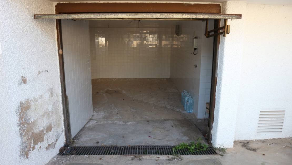 Sale - Villa - Orihuela - La Zenia