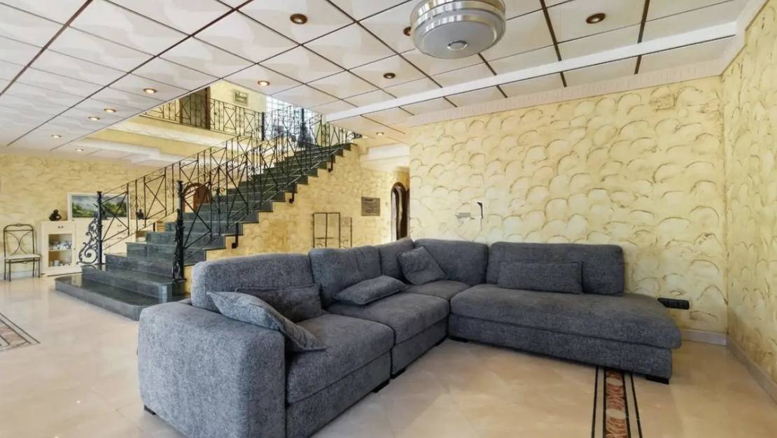 Sale - Villa - Orihuela - La Zenia