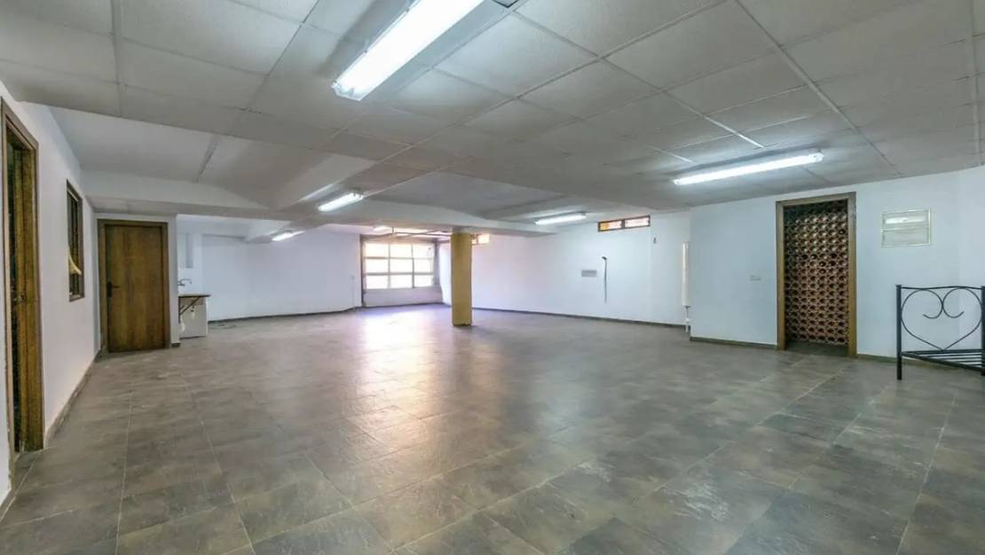 Sale - Villa - Orihuela - La Zenia