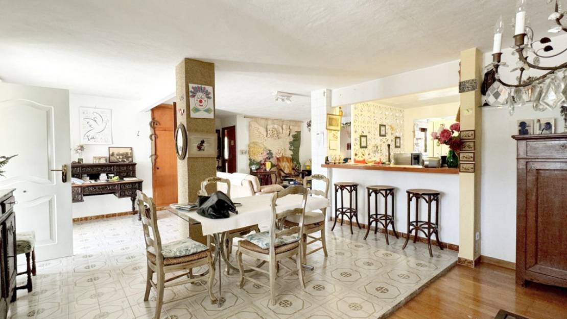 Sale - Villa - Orihuela - La Zenia