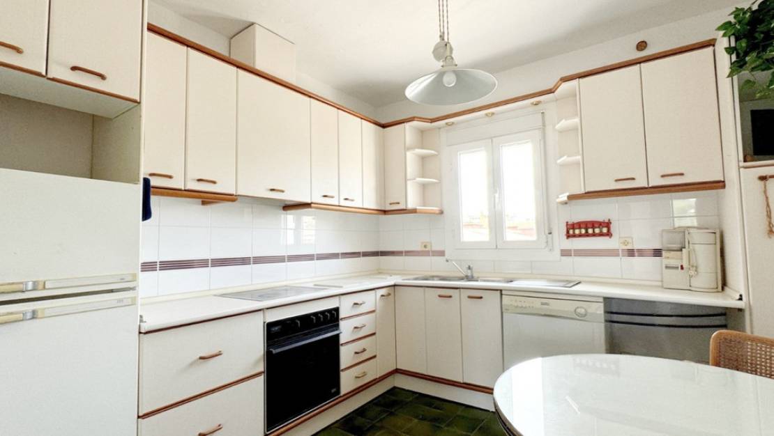 Sale - Villa - Orihuela - La Zenia